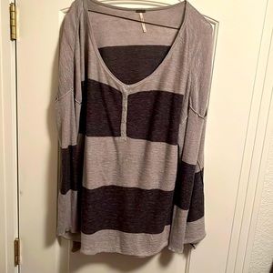 Free people gold rush Henley charcoal combo  great condition